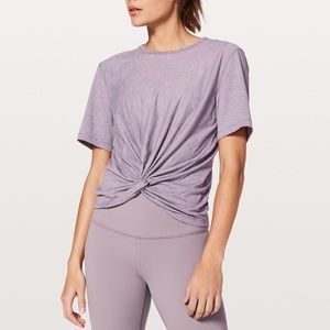 Lululemon Cresent Tee Silver Anti-stink Size 2
